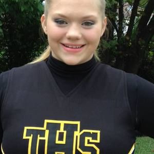 Meet your Posher, Elizabeth